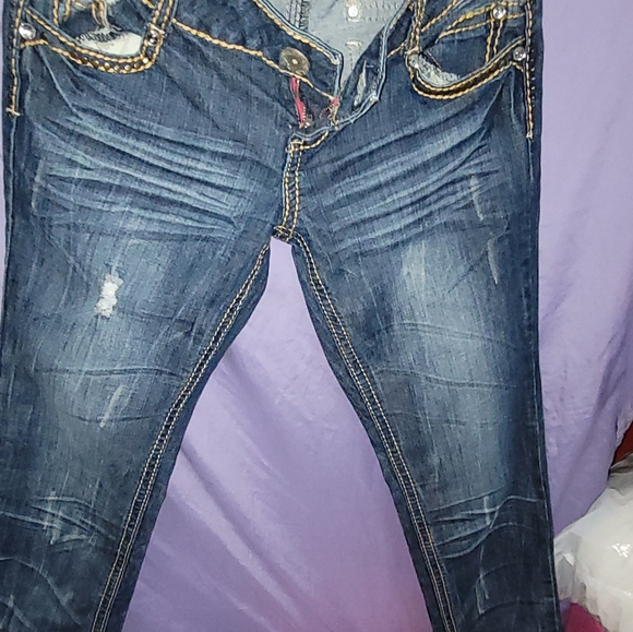 2 Pairs of Almost Famous Jeans size 11, for $21 - Picture 3 of 14